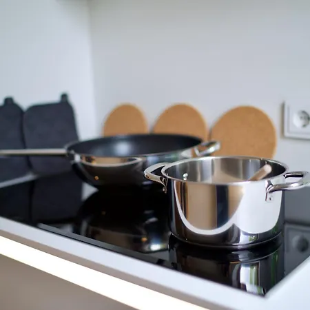 Edler Wohnraum Noble Stadtoase Mit Boxspringbett, Kaffeevollautomat & Parkplatz Apartment *