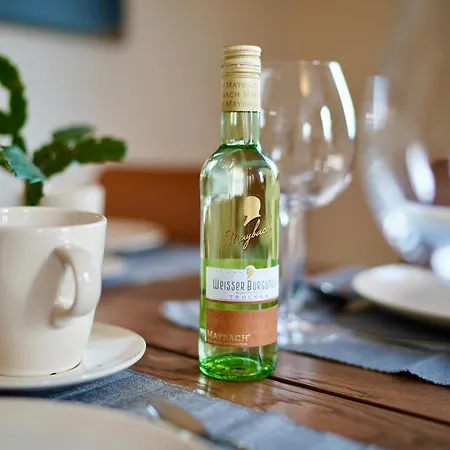 Apartment Edler Wohnraum Noble Stadtoase Mit Boxspringbett, Kaffeevollautomat & Parkplatz Zwickau